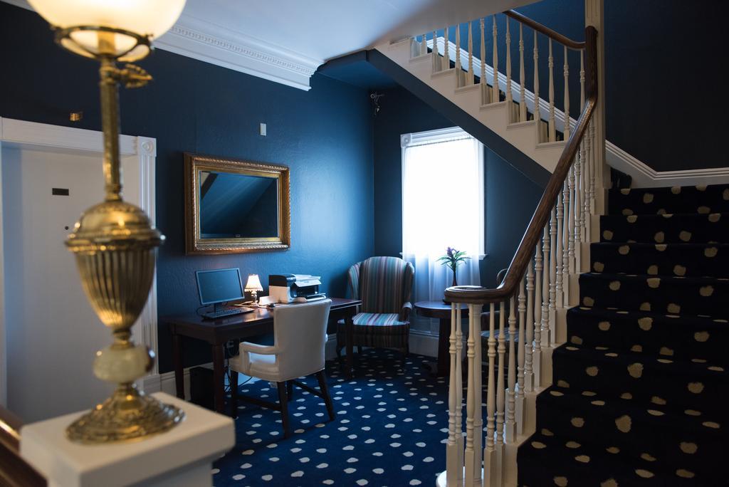 Sterling Hotel Сакраменто Екстериор снимка